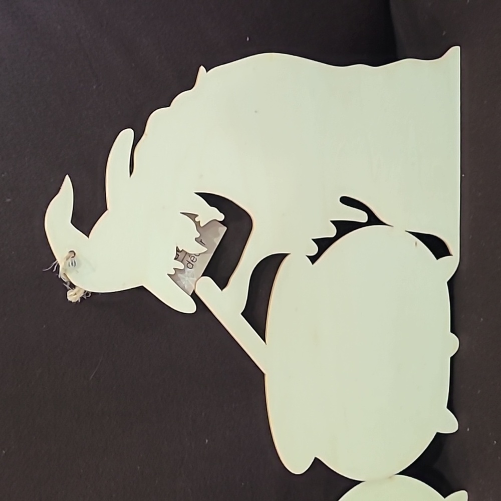 Witches Cauldron Wooden Halloween signs, NWT - Picture 2 of 4